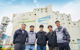 모래알이 모여  새로운 길을 열다